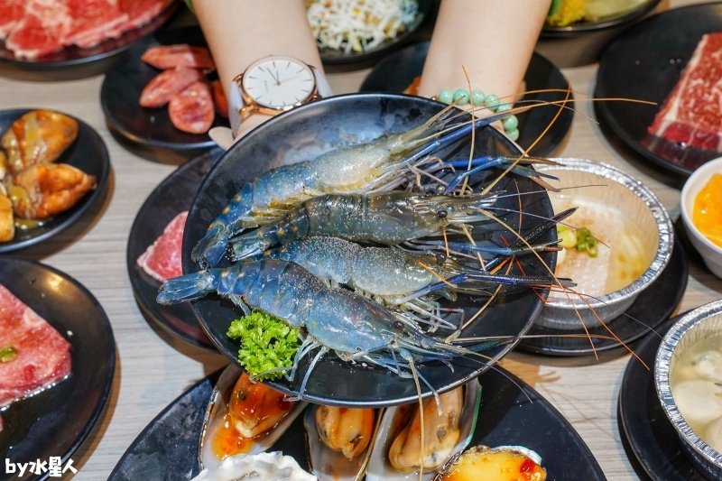 羊角燒肉：台中燒肉吃到飽，日本A5和牛、泰國活蝦、生魚片無限