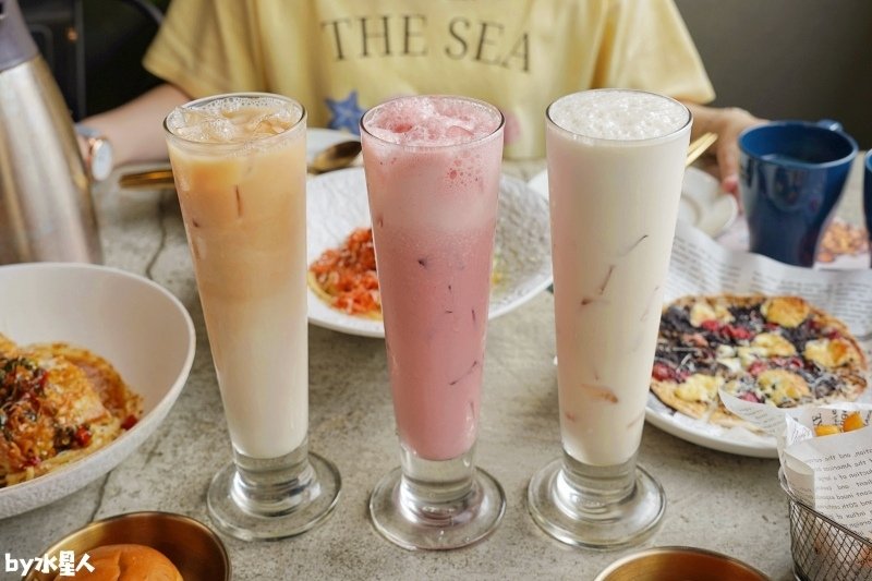 8德司創意餐館：一中美食餐廳推薦，平價義大利麵附爆漿餐包、薯