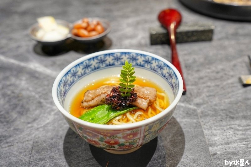 燒肉割烹天皇：台中無菜單板前和牛燒肉，日式割烹料理視覺高級饗
