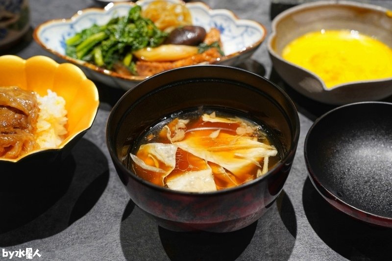 燒肉割烹天皇：台中無菜單板前和牛燒肉，日式割烹料理視覺高級饗