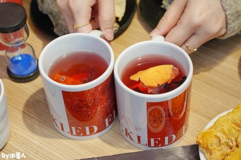 村椒功夫酸菜魚：一個人也能吃的酸菜魚，超大份量高CP值，免低