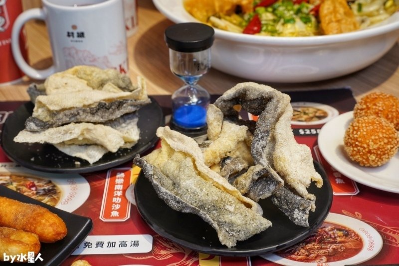 村椒功夫酸菜魚：一個人也能吃的酸菜魚，超大份量高CP值，免低