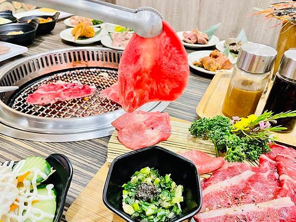 【燒肉眾 台中沙鹿店】春酒尾牙吃到飽｜燒肉眾2022秋季新菜