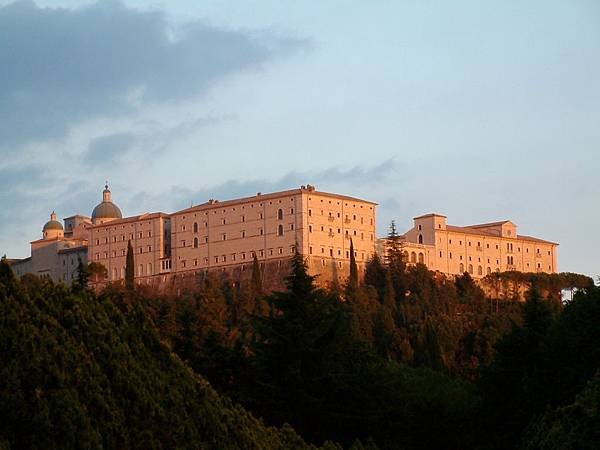 Monte_Cassino_Opactwo_1.JPG