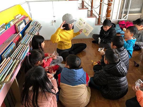 7. 說到緊張時刻，連小朋友都張開嘴巴大叫了！.jpg