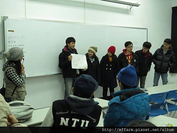 20150117春陽(李圓恩) 園藝系學生實習 夜間觀蛙前的青蛙面臨困境分享 (18)