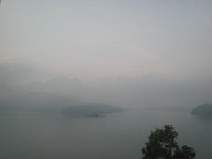 The LALU 0509am 潑墨山水畫.JPG