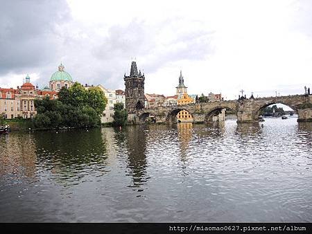 PRAGUE-261