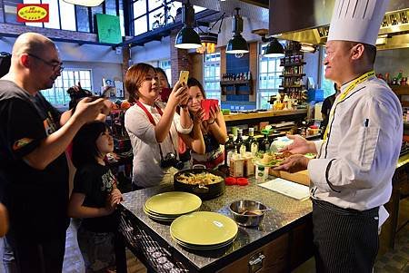 在米卡洛~輕鬆上菜~住民宿簡單料理烹飪教學ing~宜蘭民宿 住民宿吃美食~