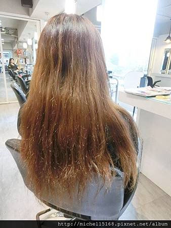 Re Born hair salon