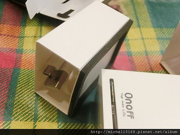 歐諾夫Onoff 行動電源--8000mAh