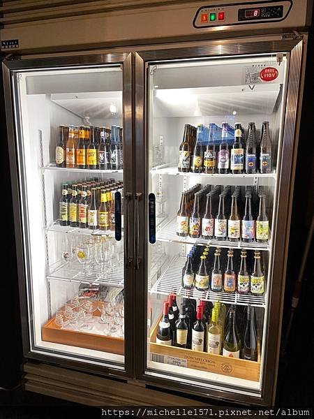 捷運忠孝復興站 — Waiting Bistro 餐酒館..