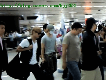 JYJ 100823返韓機場圖7.png