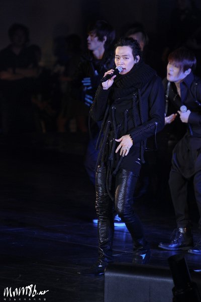 天 101012 JYJ Worldwide Showcase in Seoul (9).jpg