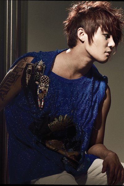 俊秀 韓國MNET購物網 JYJ THE BEGINNING圖片1.jpg