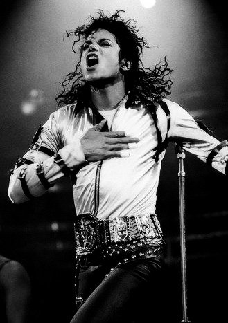 Michael+Jackson+Bad+Tour[2].jpg