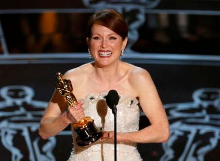 2015-02-23T050959Z_1_LYNXMPEB1M08E_RTROPTP_2_AWARDS-OSCARS.JPG