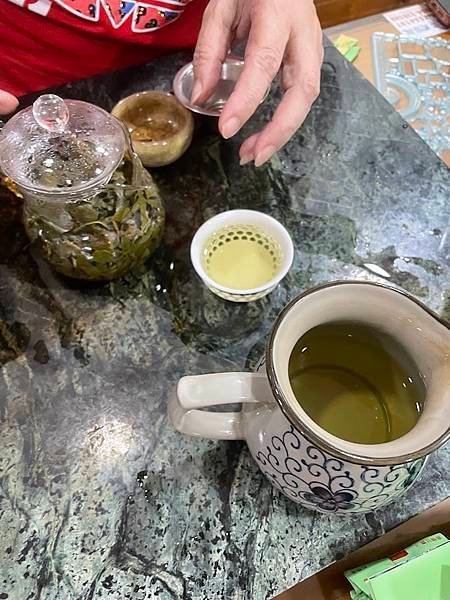 華美茗茶手摘杉林溪春季烏龍青茶實際沖泡比較