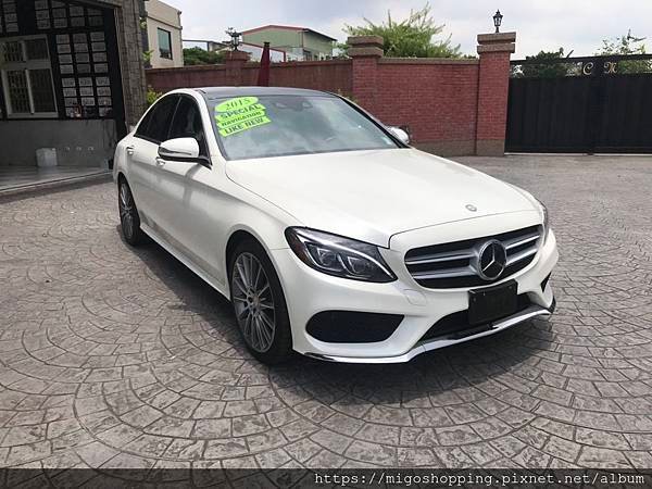 美規外匯車BENZ C400開箱，美規外匯車BENZ C400回台介紹。BENZ C400評價及規格配備，外匯車商推薦 LA 桃園車庫。