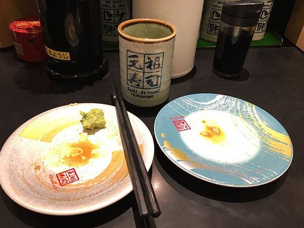▌東京 Day1 ▌東京歷史最悠久的雷門淺草寺、東京平價連鎖