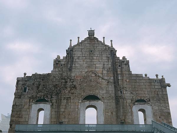 ▌澳門 Day2 ▌大三巴牌坊、大砲台 : 澳門必訪的打卡聖