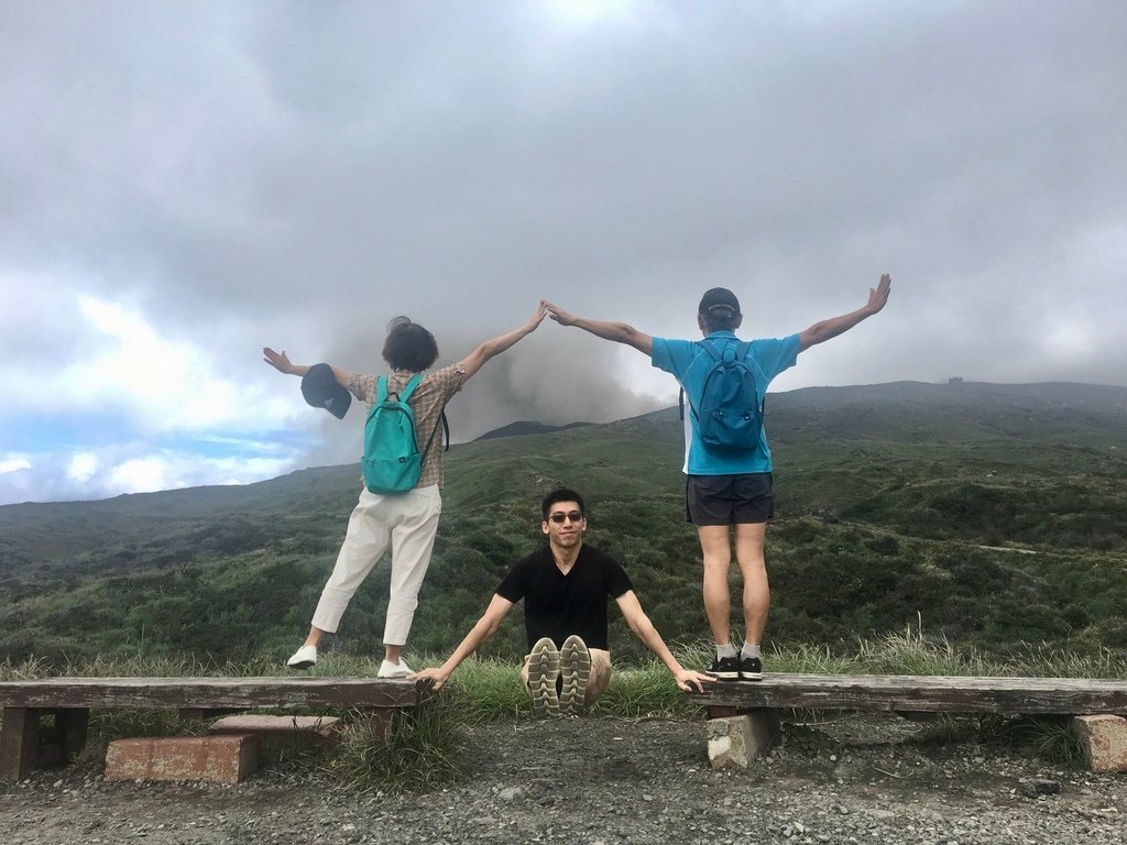 ▌熊本 Day2 ▌阿蘇火山、草千里，目睹冒煙中的活火山
