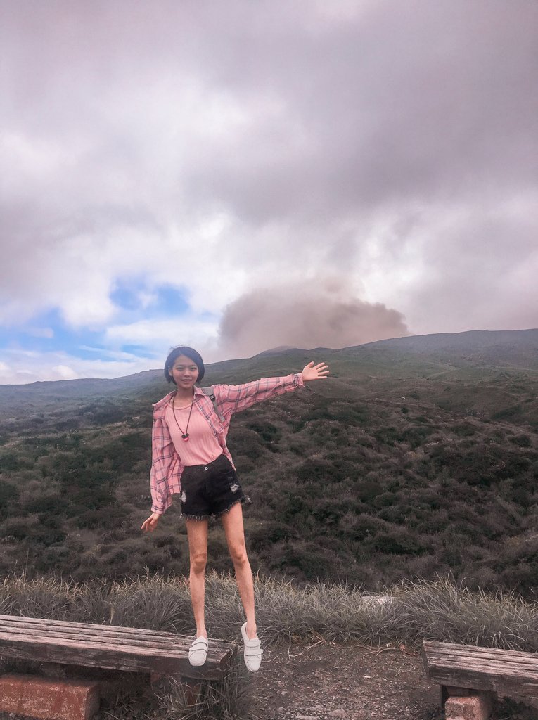 ▌熊本 Day2 ▌阿蘇火山、草千里，目睹冒煙中的活火山