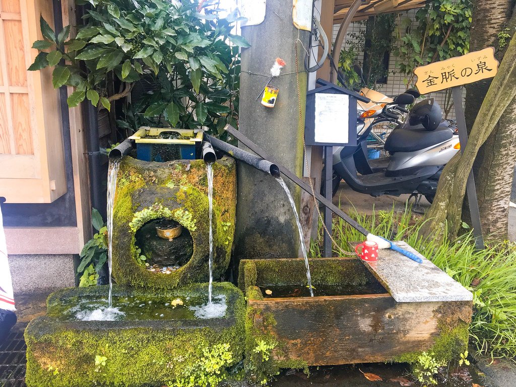 ▌熊本 Day2 ▌阿蘇門前町商店街水基巡りの道、阿蘇とり宮