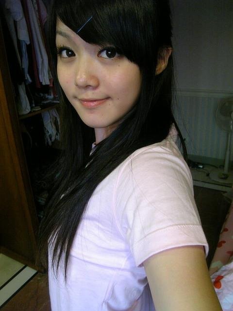 1212687931.jpg