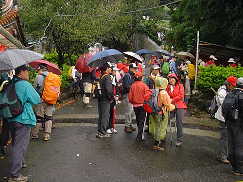 2010年10月30日 大屯西鋒西南稜線(登山樂)