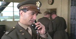 MemphisBell7-DavidStrathairn.jpg