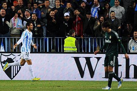 Malaga-RM-20121222-SantaCruz-Kaka