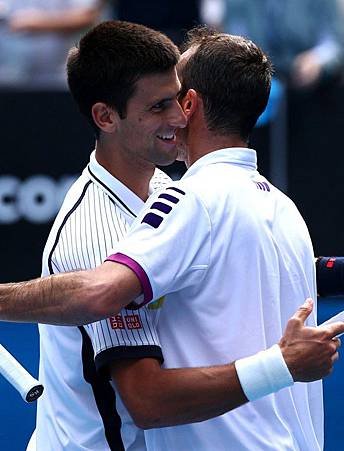 2013澳網-0118-R3-Nole-hug