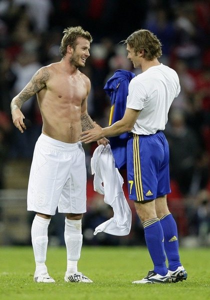 England-Ukraine-20090401-Sheva-beckham.jpg