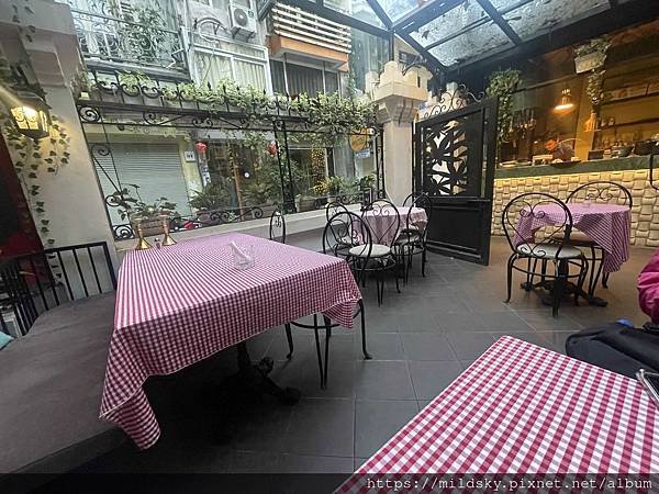 [2024◆越南]吃在河內、下龍灣遊船、陸龍灣  法式餐廳 