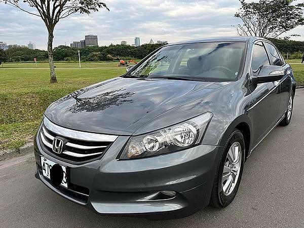 雅哥中古車收購估車0912897287小許01.JPG