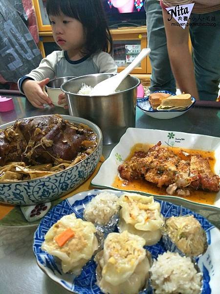 年菜最佳推薦王媽媽廚房媽媽媳婦們過年不再辛苦下廚☚超美味澎湃讚不絕口年菜♥筍干元蹄養氣人蔘雞上海小點8.jpg