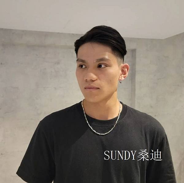 男生髮型網美店台中髮廊 - 台中北區 - Sundy 桑迪 