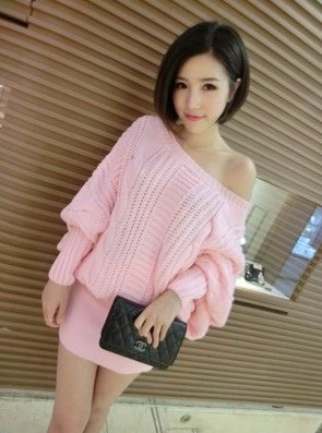 秋冬新款胖mm孕妇一字领露肩宽松蝙蝠袖包臀显腿长针织毛衣连衣1