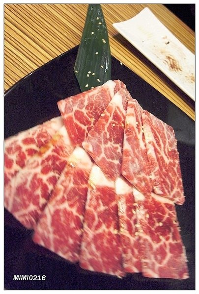 又加點了霜降牛肉。