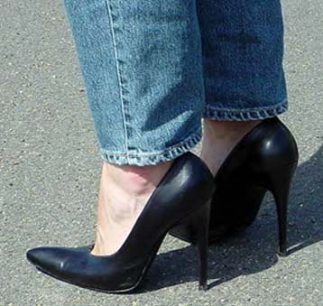 1019 NG high heel.bmp