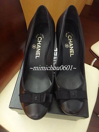 0831 Chanel pump.jpg