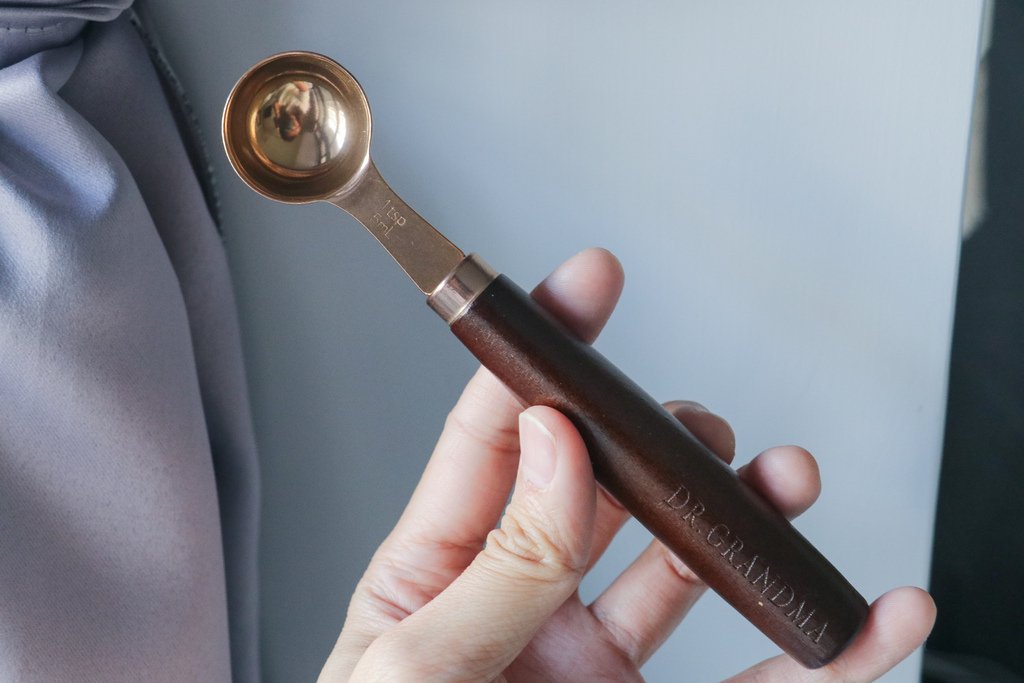 阿嬤的配方-今年冬天最舒壓的泡腳神器、足浴鹽，妳的•桑拿沐足