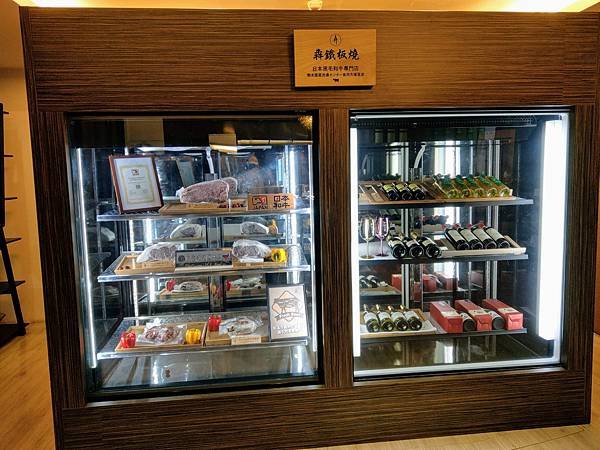 [犇鐡板燒晚餐]安和本店-鱈場蟹、和牛、鴨肝夢幻食材，料理長