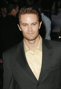 Garret Dillahunt