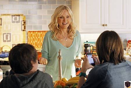 Trophy Wife1x1 (15).jpg