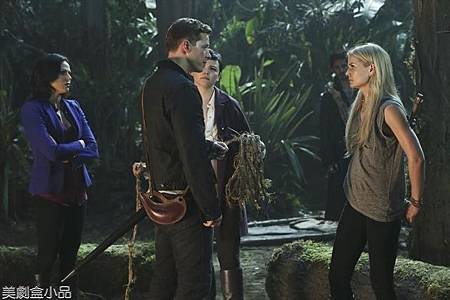 ONCE UPON A TIME3x5 (19).jpg