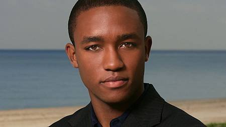 Lee Thompson Young.jpg