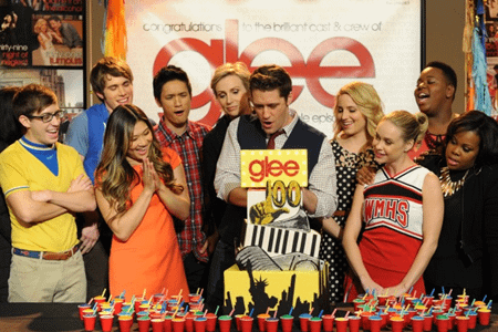 Glee100th (4).png