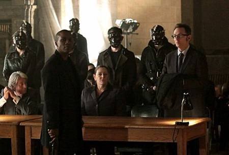 Person of Interest3x23 (10).jpg